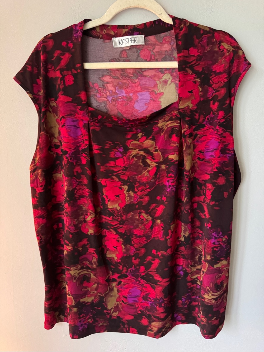 Kasper Women's Burgundy Floral Drape Neck Cap Sleeve Top